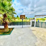 Cozyluxury Escapes - Luxury #est 2025 *