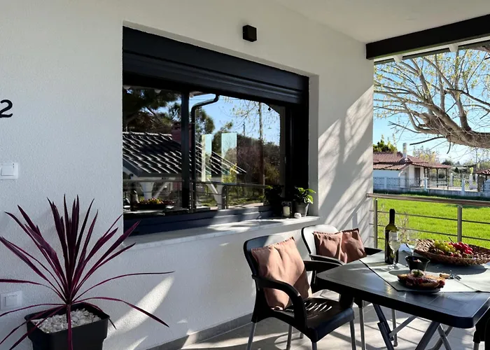 Cozyluxury Escapes - Luxury #est 2025 Nea Kallikrateia