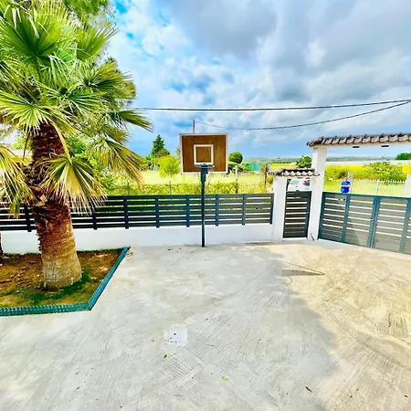 Cozyluxury Escapes - Luxury #est 2025 *