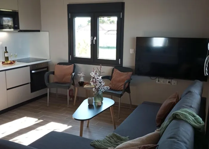 Cozyluxury Escapes - Luxury #est 2025 Nea Kallikrateia